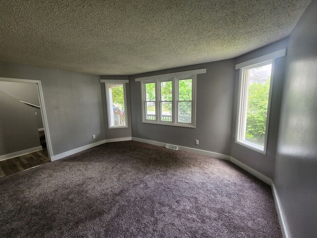 Photo - 4-Bedroom House