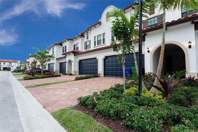 Photo - 11340 SW 16th St