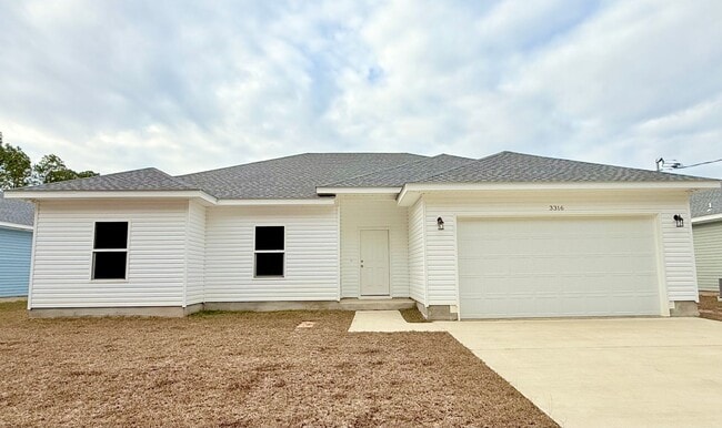 Building Photo - Spacious 4-Bedroom Home - New Construction