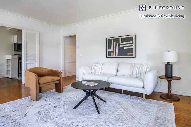 Photo - 136 S Roxbury Dr Unit FL1-ID1422