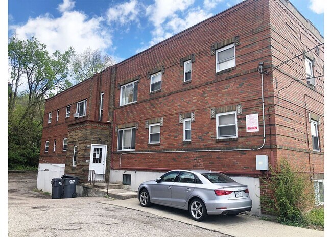 948 Ludlow Ave Unit 948-03