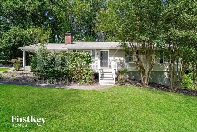 Photo - 1000 Alabnon Rd House