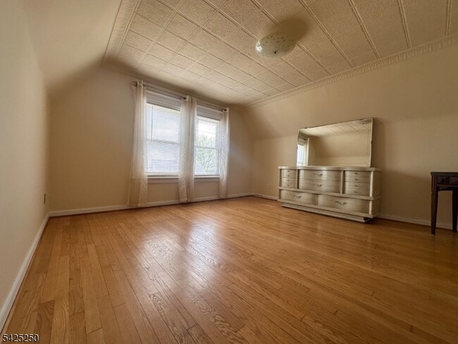 Photo - 75 Elm St Unit 3