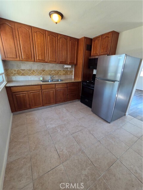 610 Union Ave Unit C