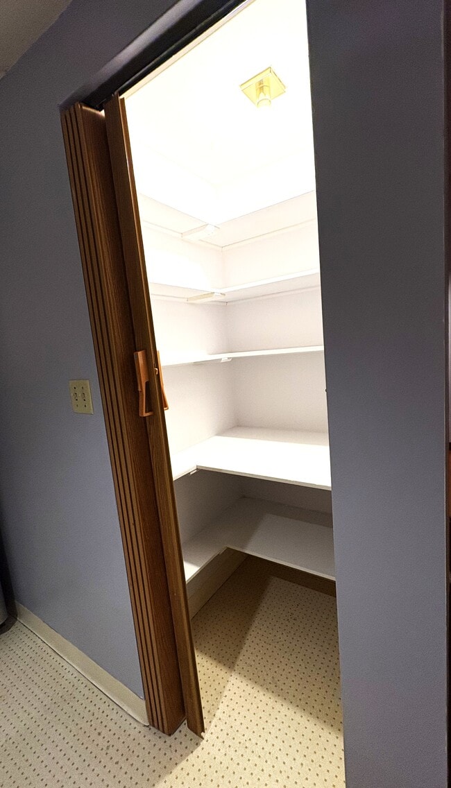 Photo - 28 Parkman St Unit 2