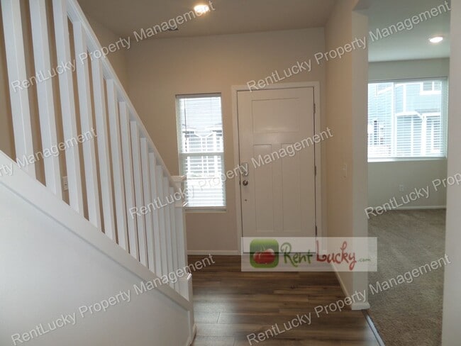 Photo - Fantastic 3-Bedroom + Den + Bonus Room Home with A/C in Milton!