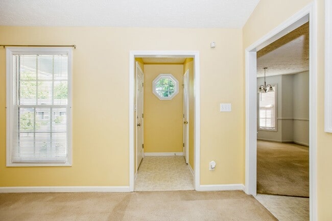 Photo - 3 Bedroom 2 Bathroom Nest in Fayetteville
