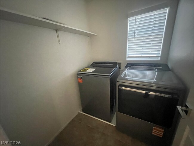 Photo - 5306 Spring Canyon St