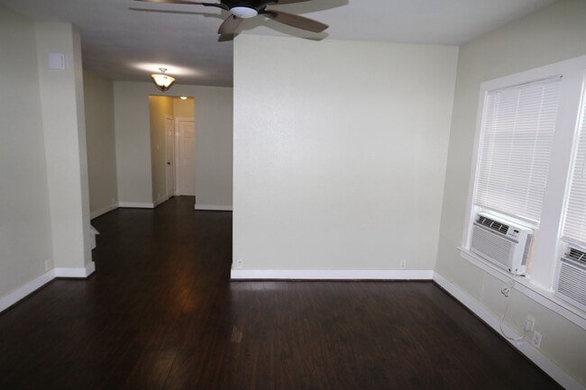 Photo - 2515 Cleburne St