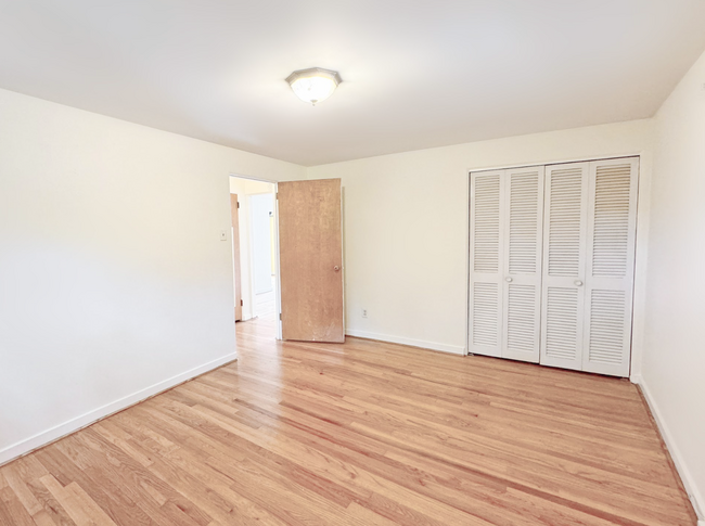 Photo - 3949 Murray Ave Apartment Unit F1