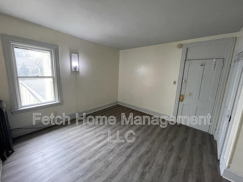 Photo - 441 W Orange St