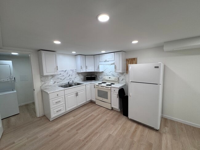 Photo - 11409 W 99th St