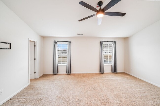 Photo - Comfort Meets Convenience in This Stunning 3BR Home Near Shopping & Dining