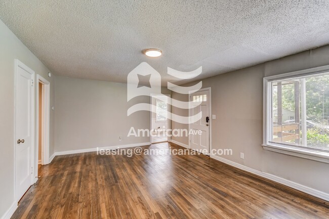 Photo - 9006 Beverly Dr N