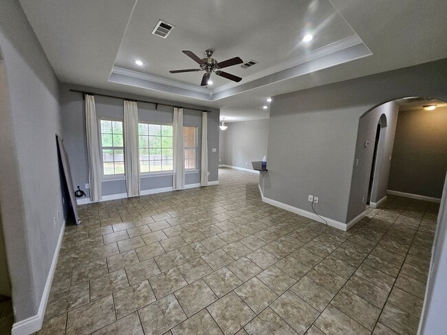 Photo - 165 James Dr