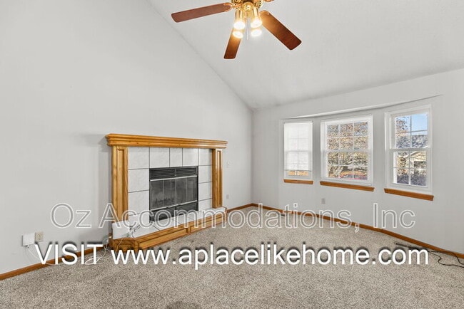 Photo - 1225 E Butterfield Pl