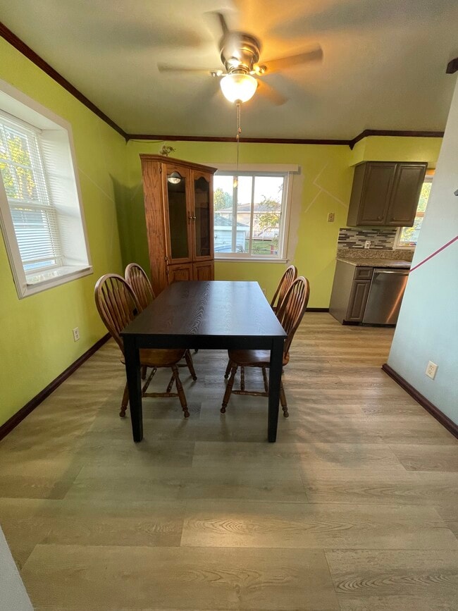 Photo - 115 Lexington Dr