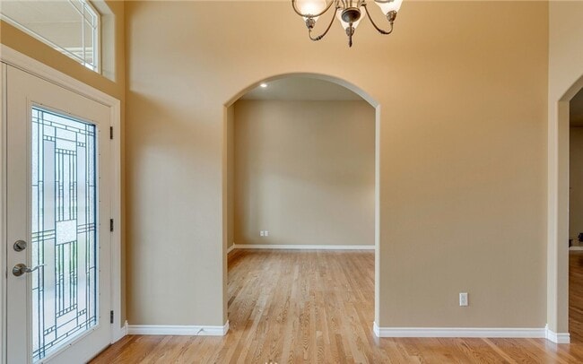 89 Springhill Dr