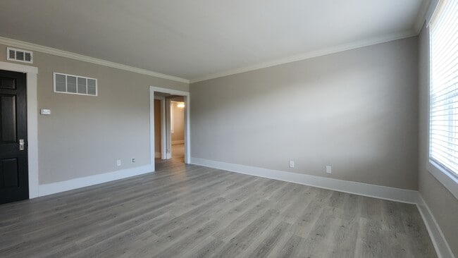 Photo - 803 Westwood Dr Unit 811-3N