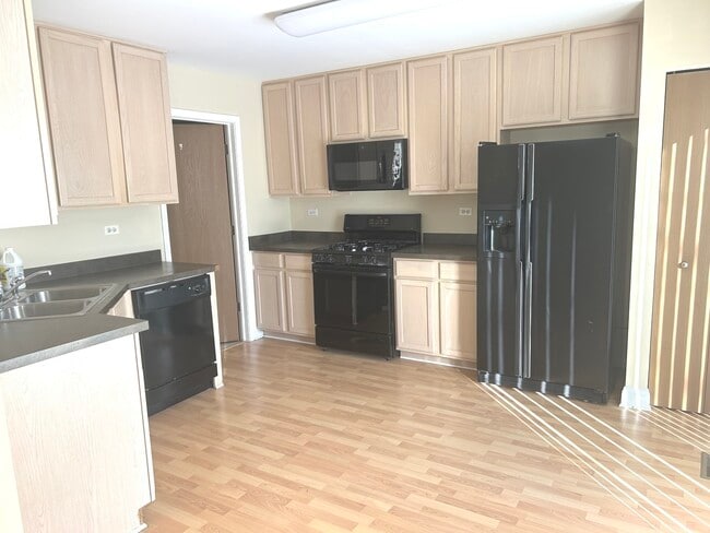 Photo - 3184 Impressions Dr