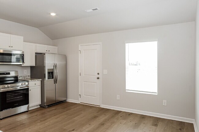 NEW CONSTRUCTION!!