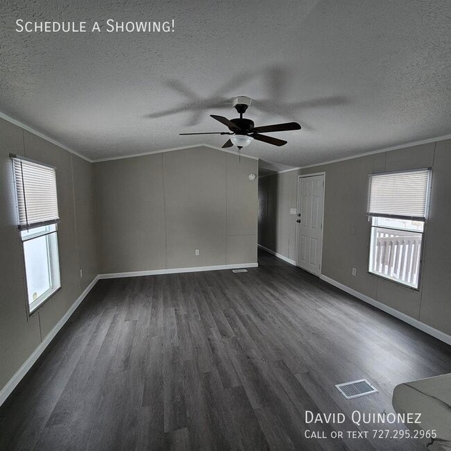 Photo - 2737 W Washington Center Rd