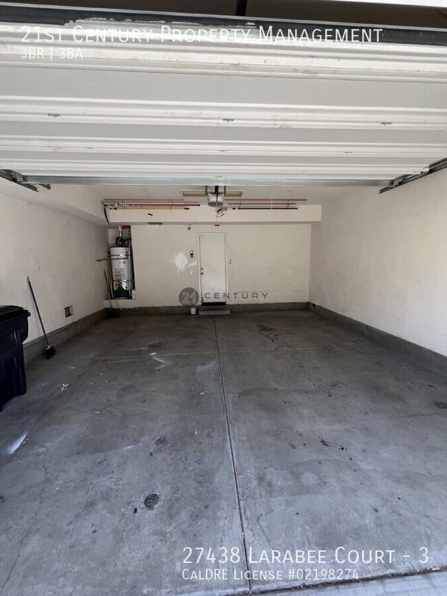 Photo - 27438 Larabee Ct Unit 3