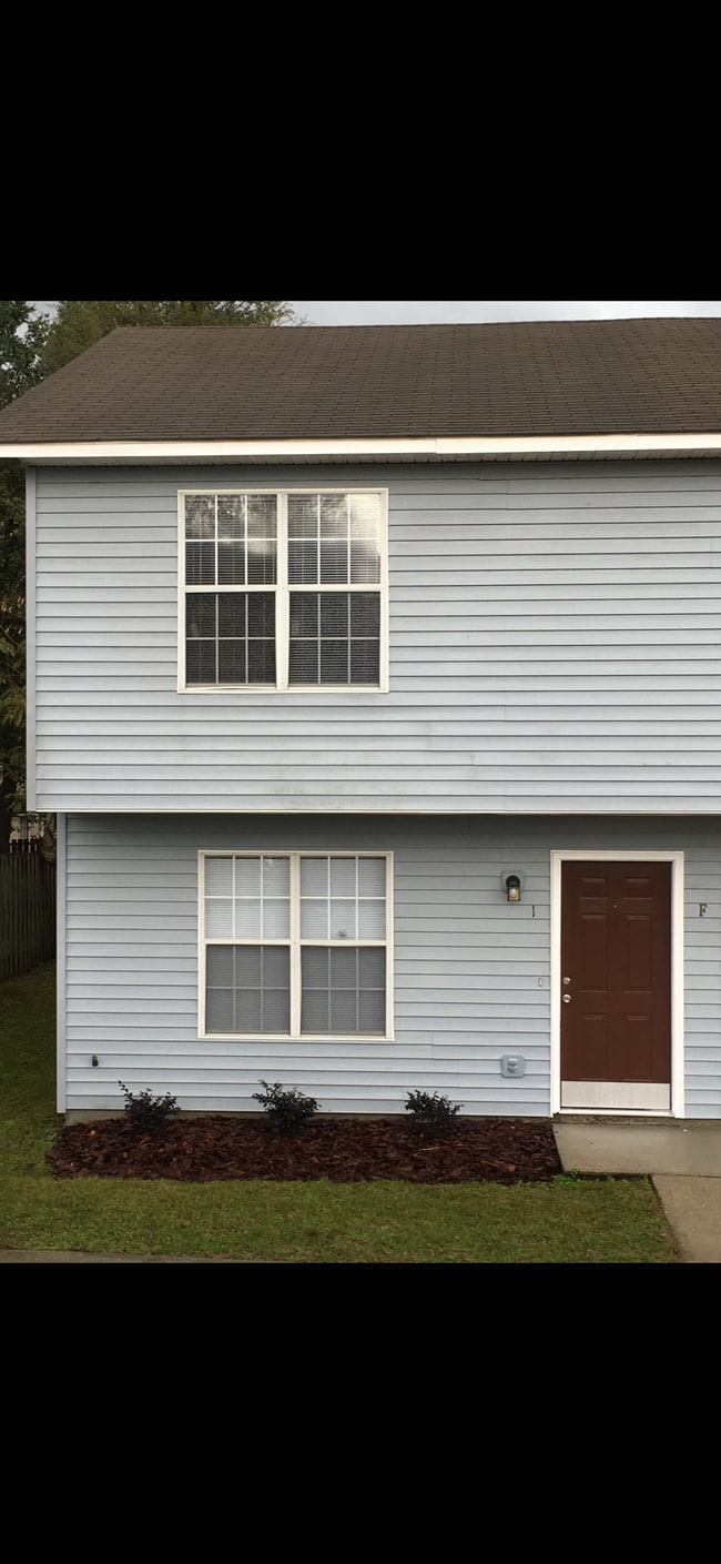 Photo - 1469 Green St Townhome