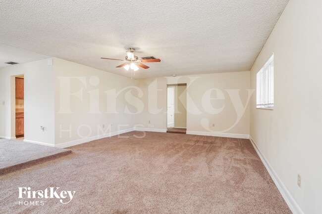 Photo - 18125 Hilda Dr