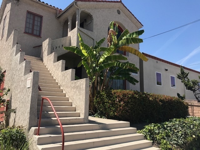 Building Photo - 1715 Termino Ave Rental