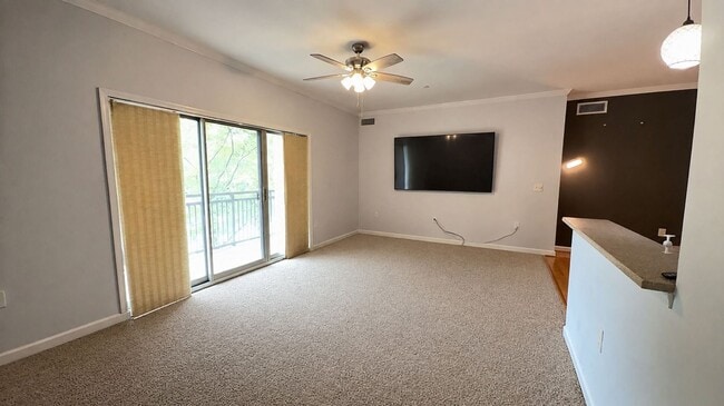 Photo - 230 Nat Turner Blvd