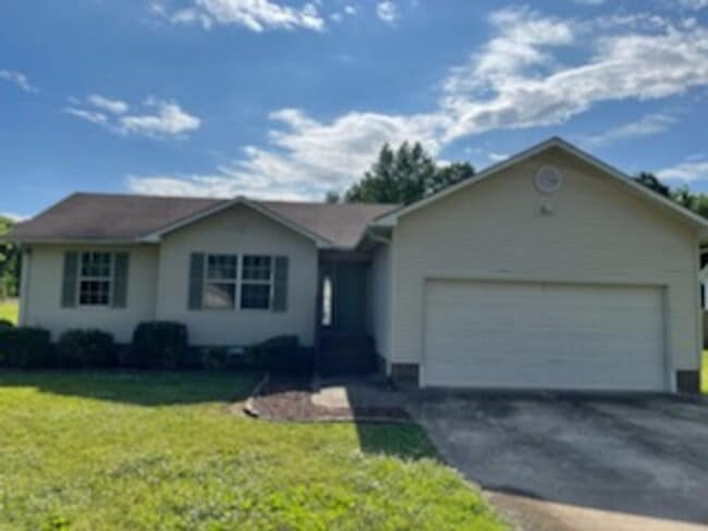 Photo - Charming 3 BD 2 BA Home!