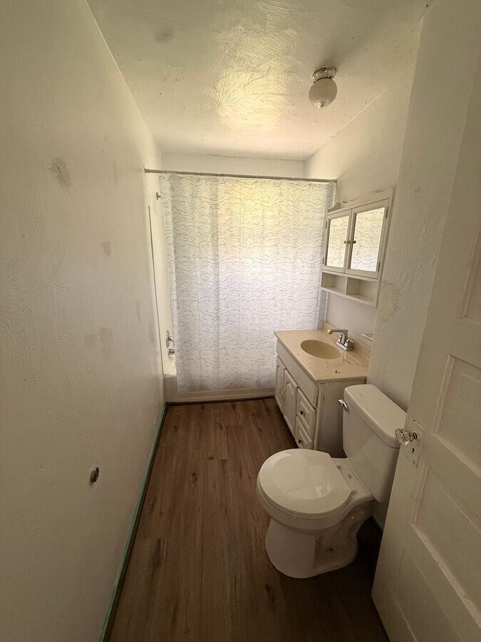 Photo - 2 Bedroom 1 Bathroom Townhouse For Rent