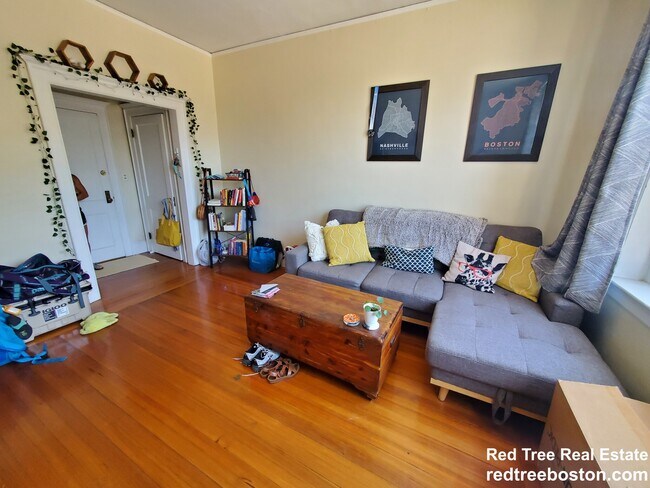 Photo - 31 Herrick Rd Unit 4A