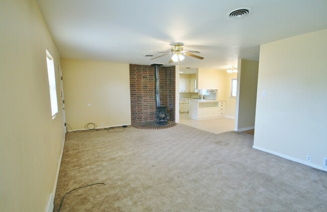 Photo - 3 Bed, 2 Bath, Highland School District