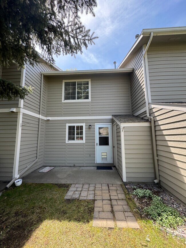 Photo - 2800 Highcliff Ct Unit 5