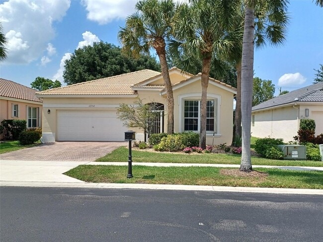 Building Photo - 12752 Coral Lakes Dr Rental