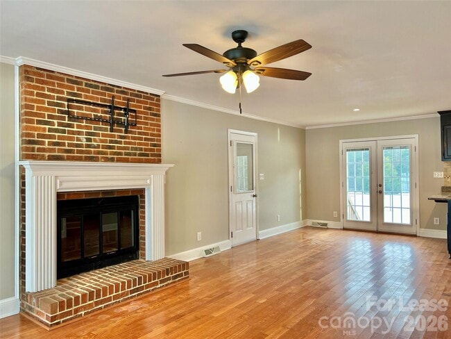 Photo - 8010 Silver Maple Ln