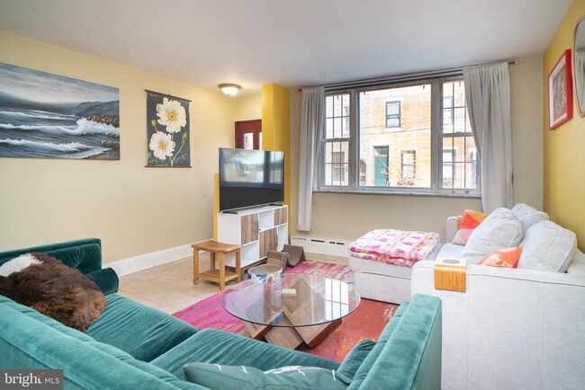 Photo - 1026 Morris St