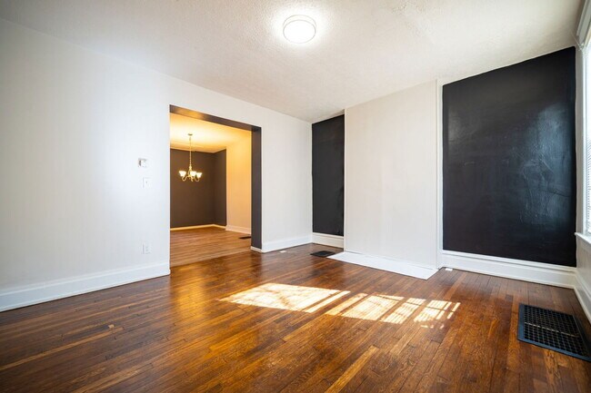 Photo - 1006 McAllister Ave