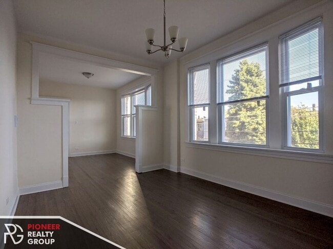Photo - 2814 N Troy St Unit 3R