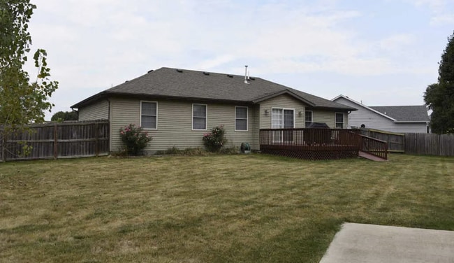 Photo - 1800 Persimmon Ave