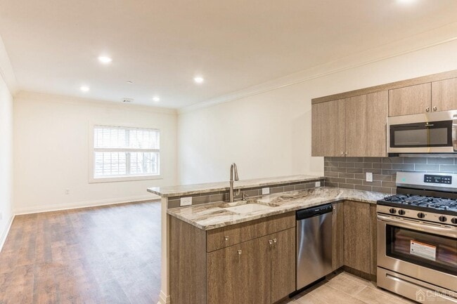 Photo - 361 Main St Unit 202