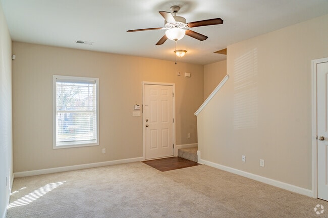 2BR, 2BA - 1027SF Family Room - Lionsgate Townhomes