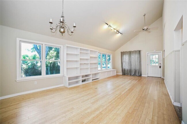 Photo - 2716 E 22nd St Unit A