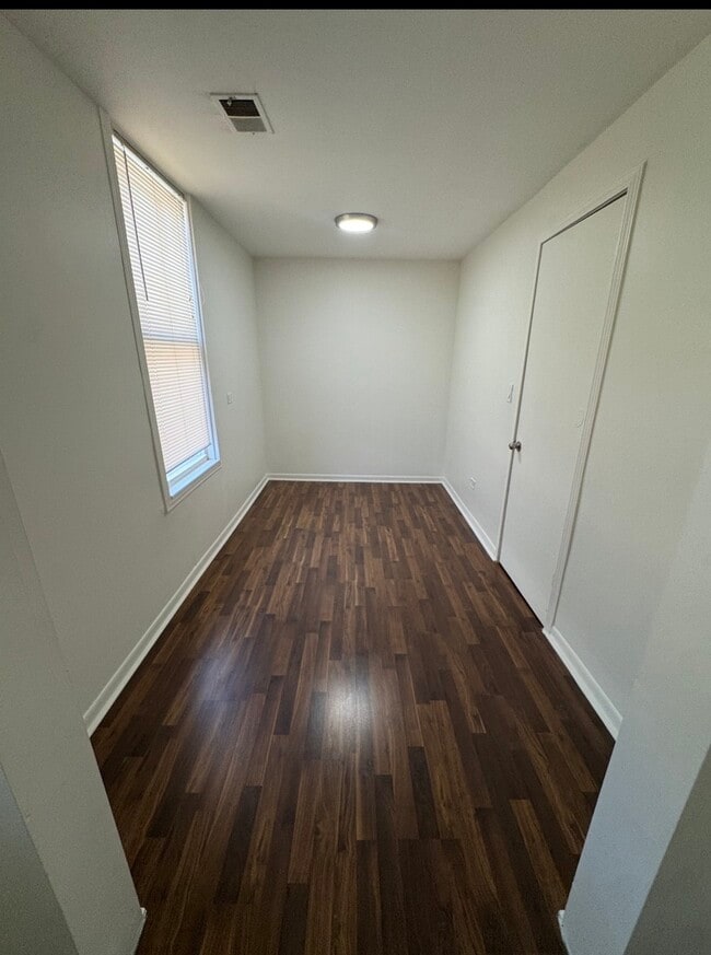 Photo - 1617 W 38th Pl