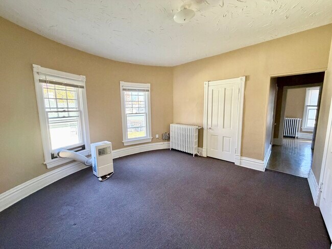 Photo - 1105 Morton Ave