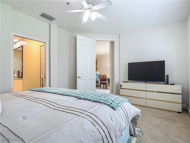 Building Photo - 1340 Sweetwater Cove Unit 103 Rental