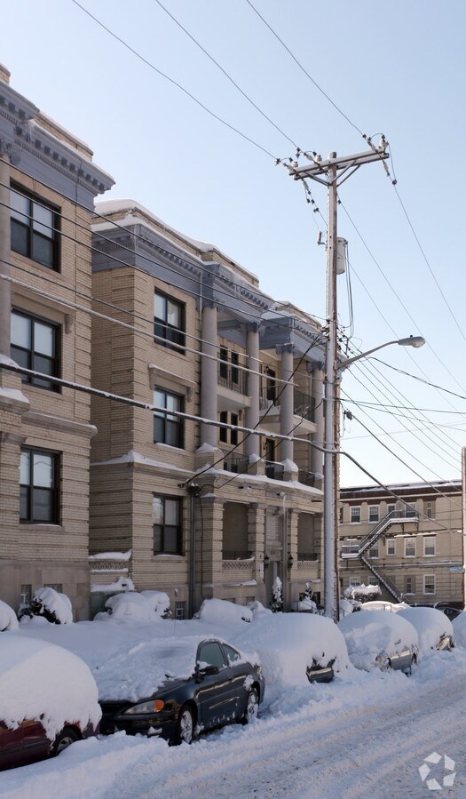 Photo - 3510 Louisa St