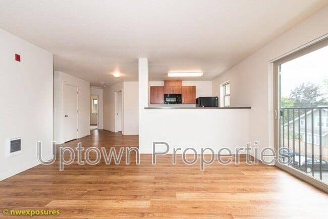 Photo - 4775 SW Franklin Ave Unidad APT 321